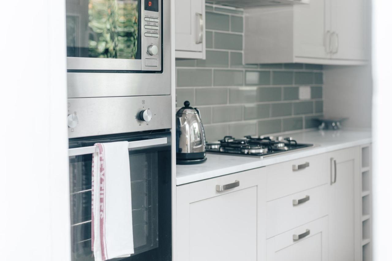 The Dragonfly - Central 2 Bedroom House Henley-on-Thames Eksteriør billede
