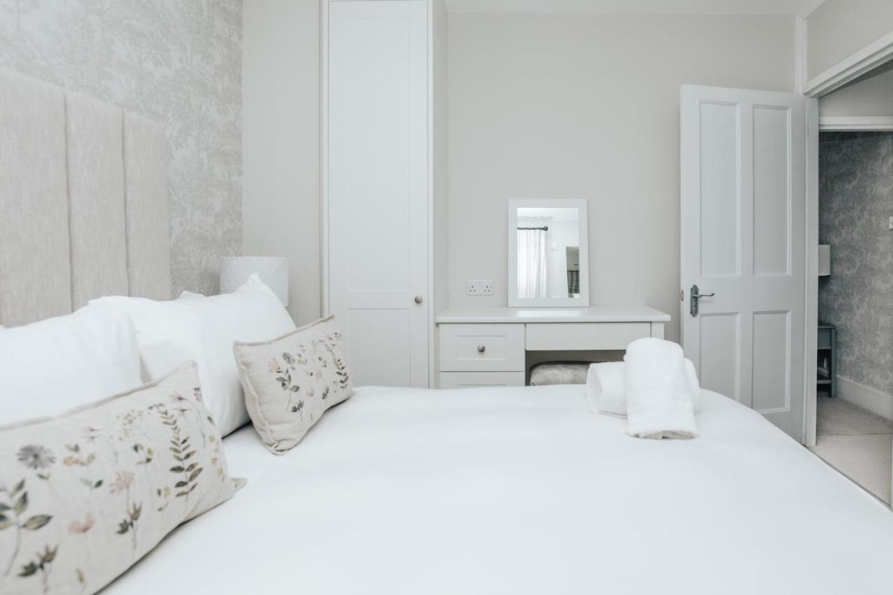 The Dragonfly - Central 2 Bedroom House Henley-on-Thames Eksteriør billede