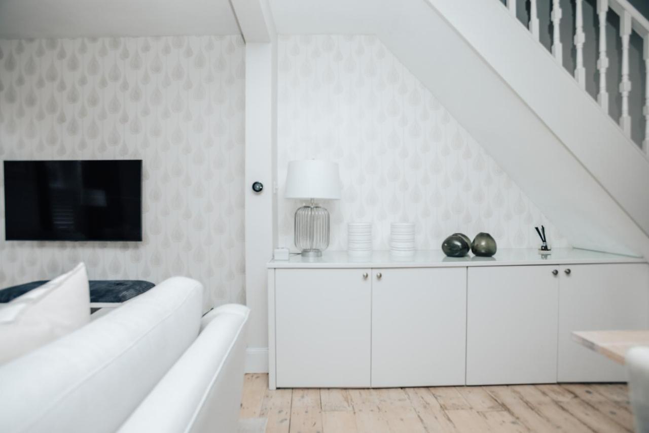 The Dragonfly - Central 2 Bedroom House Henley-on-Thames Eksteriør billede
